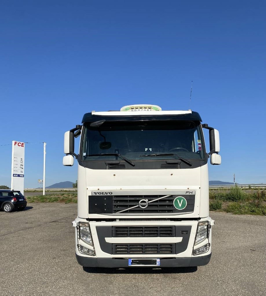 Hiab 1055E-10 HI-PRO + Treuil ROTZLER Titan - Grue auxiliaire pour Camion: photos 4 Hiab 1055E-10 HI-PRO + Treuil ROTZLER Titan - Grue auxiliaire pour Camion: photos 4