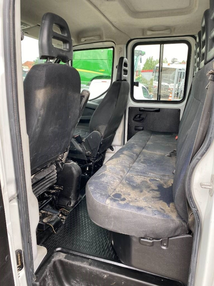 Utilitaire benne, Utilitaire double cabine Iveco DAILY 35-140 C14 2.3D/140 / JPM VULCAIN endommagé: photos 16 Utilitaire benne, Utilitaire double cabine Iveco DAILY 35-140 C14 2.3D/140 / JPM VULCAIN endommagé: photos 16