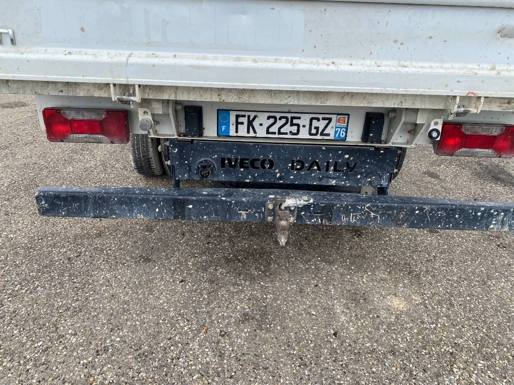 Utilitaire benne, Utilitaire double cabine Iveco DAILY 35-140 C14 2.3D/140 / JPM VULCAIN endommagé: photos 35 Utilitaire benne, Utilitaire double cabine Iveco DAILY 35-140 C14 2.3D/140 / JPM VULCAIN endommagé: photos 35