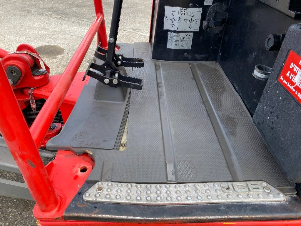 Mini pelle JCB 19C1-E Electrique Zéro Emission Origine Française: photos 23 Mini pelle JCB 19C1-E Electrique Zéro Emission Origine Française: photos 23