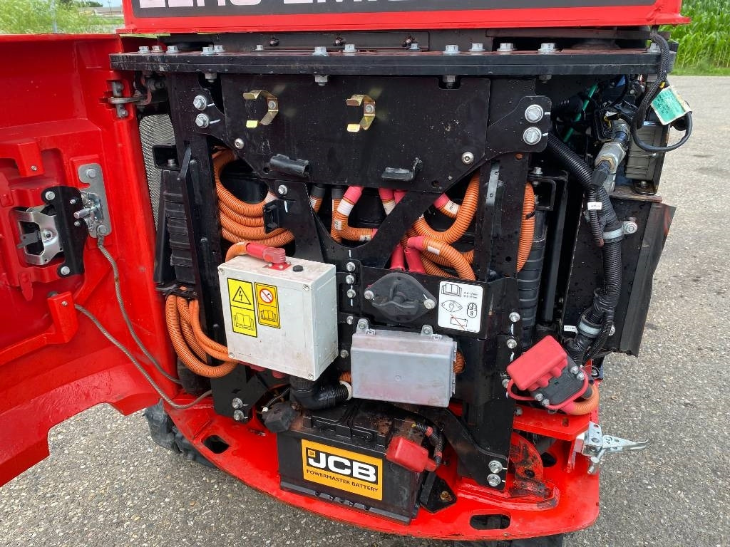 Mini pelle JCB 19C1-E Electrique Zéro Emission Origine Française: photos 10 Mini pelle JCB 19C1-E Electrique Zéro Emission Origine Française: photos 10