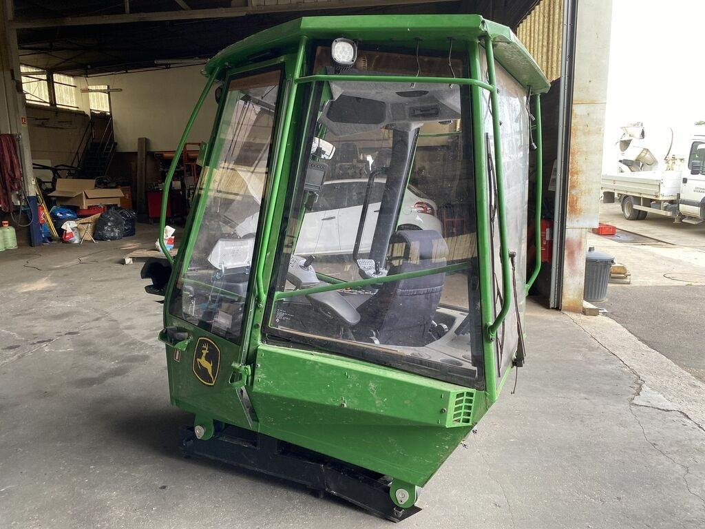 John Deere SERIE 10 - Cabine pour Camion: photos 5 John Deere SERIE 10 - Cabine pour Camion: photos 5