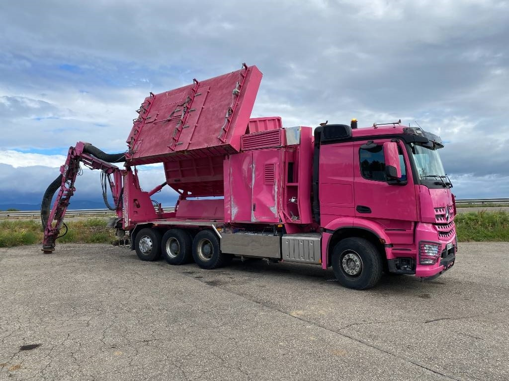 Mercedes-Benz ACTROS 3251/RSP ESE6-RD8000 endommagée - Camion vidangeur: photos 5 Mercedes-Benz ACTROS 3251/RSP ESE6-RD8000 endommagée - Camion vidangeur: photos 5