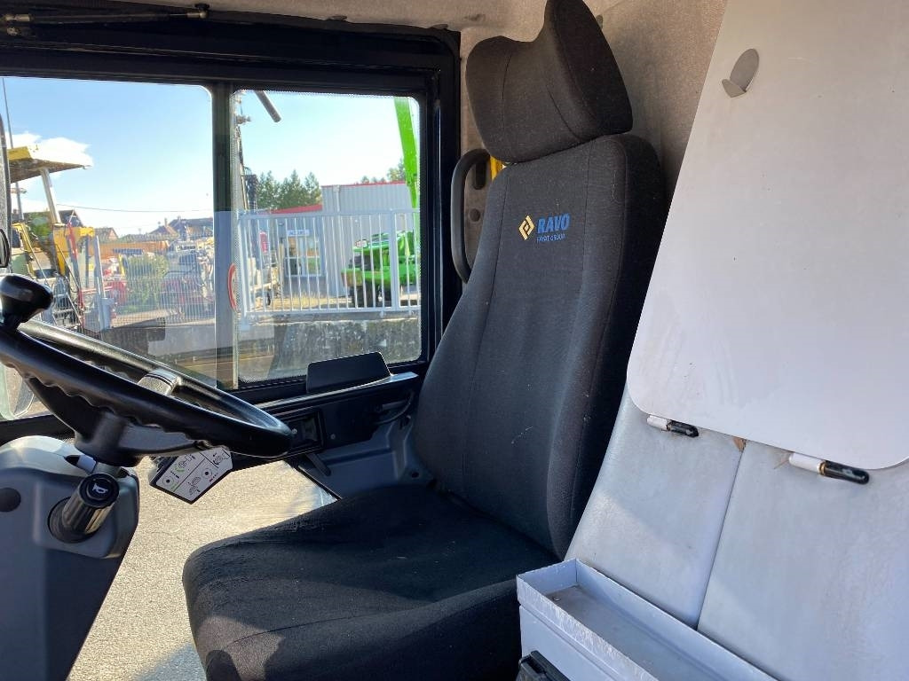 Balayeuse de voirie Ravo CR 540 Euro6 Certificat CE / Origine Française: photos 19