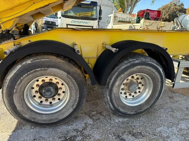 GENERAL TRAILERS EUROPA TRAILOR 690 BENNE ACIER - Semi-remorque benne: photos 3 GENERAL TRAILERS EUROPA TRAILOR 690 BENNE ACIER - Semi-remorque benne: photos 3