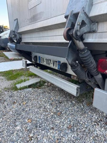 Renault MASTER DCI 145 CAISSE HAYON - Fourgon grand volume: photos 5 Renault MASTER DCI 145 CAISSE HAYON - Fourgon grand volume: photos 5