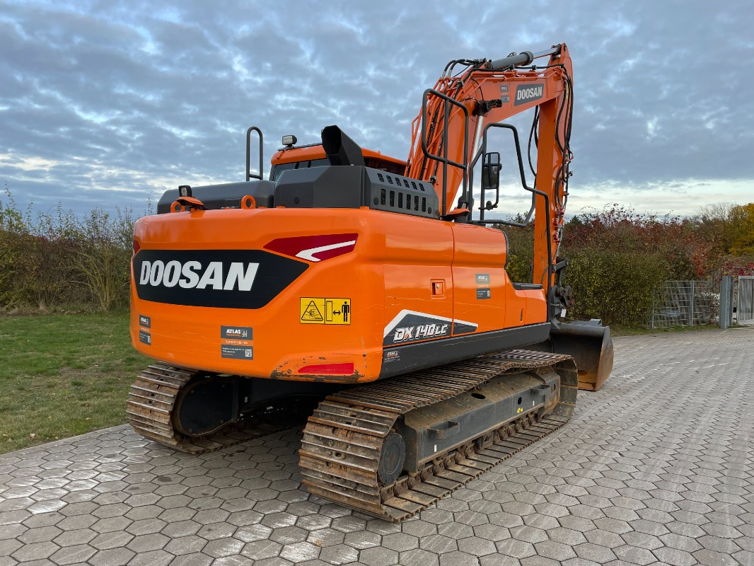 Doosan DX140LC-7 - Pelle sur chenille: photos 2 Doosan DX140LC-7 - Pelle sur chenille: photos 2