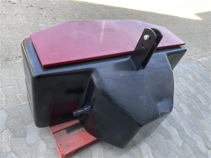 Case IH Frontvægtklods 1000kg - Contrepoids: photos 3 Case IH Frontvægtklods 1000kg - Contrepoids: photos 3