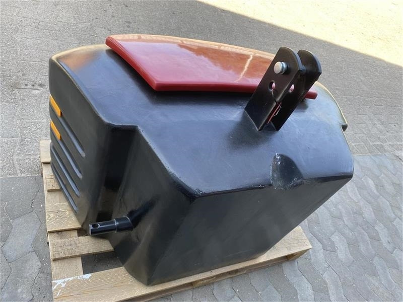 Case IH Frontvægtklods 1200 kg - Contrepoids: photos 3 Case IH Frontvægtklods 1200 kg - Contrepoids: photos 3