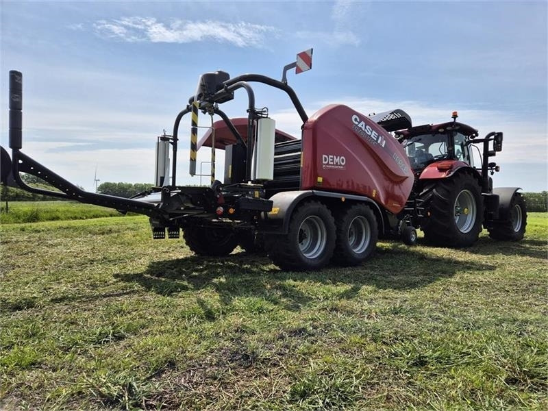 Case IH RB 545 silage pack Med ballevender - Presse à balles rondes: photos 2 Case IH RB 545 silage pack Med ballevender - Presse à balles rondes: photos 2