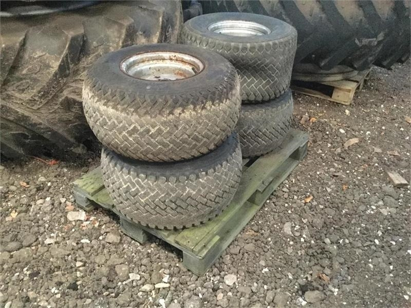 Trelleborg 26x12.00-12 Komplette hjul - Roue complète pour Machine agricole: photos 1 Trelleborg 26x12.00-12 Komplette hjul - Roue complète pour Machine agricole: photos 1