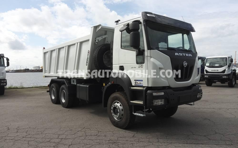 Iveco Astra HD9 64.42 12.9L TURBO DIESEL black engine hood 4100 mm WB heavy duty chassis cab 6x4 Benne/Tipper 20m³ - EXPORT OUT EU - Camion benne: photos 1 Iveco Astra HD9 64.42 12.9L TURBO DIESEL black engine hood 4100 mm WB heavy duty chassis cab 6x4 Benne/Tipper 20m³ - EXPORT OUT EU - Camion benne: photos 1