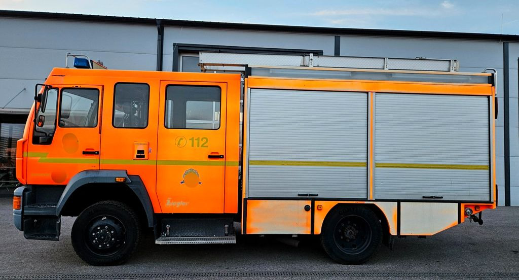 MAN 14.224 L80 4x4 Feuerwehr LF16 Ziegler - Camion de pompier: photos 2 MAN 14.224 L80 4x4 Feuerwehr LF16 Ziegler - Camion de pompier: photos 2