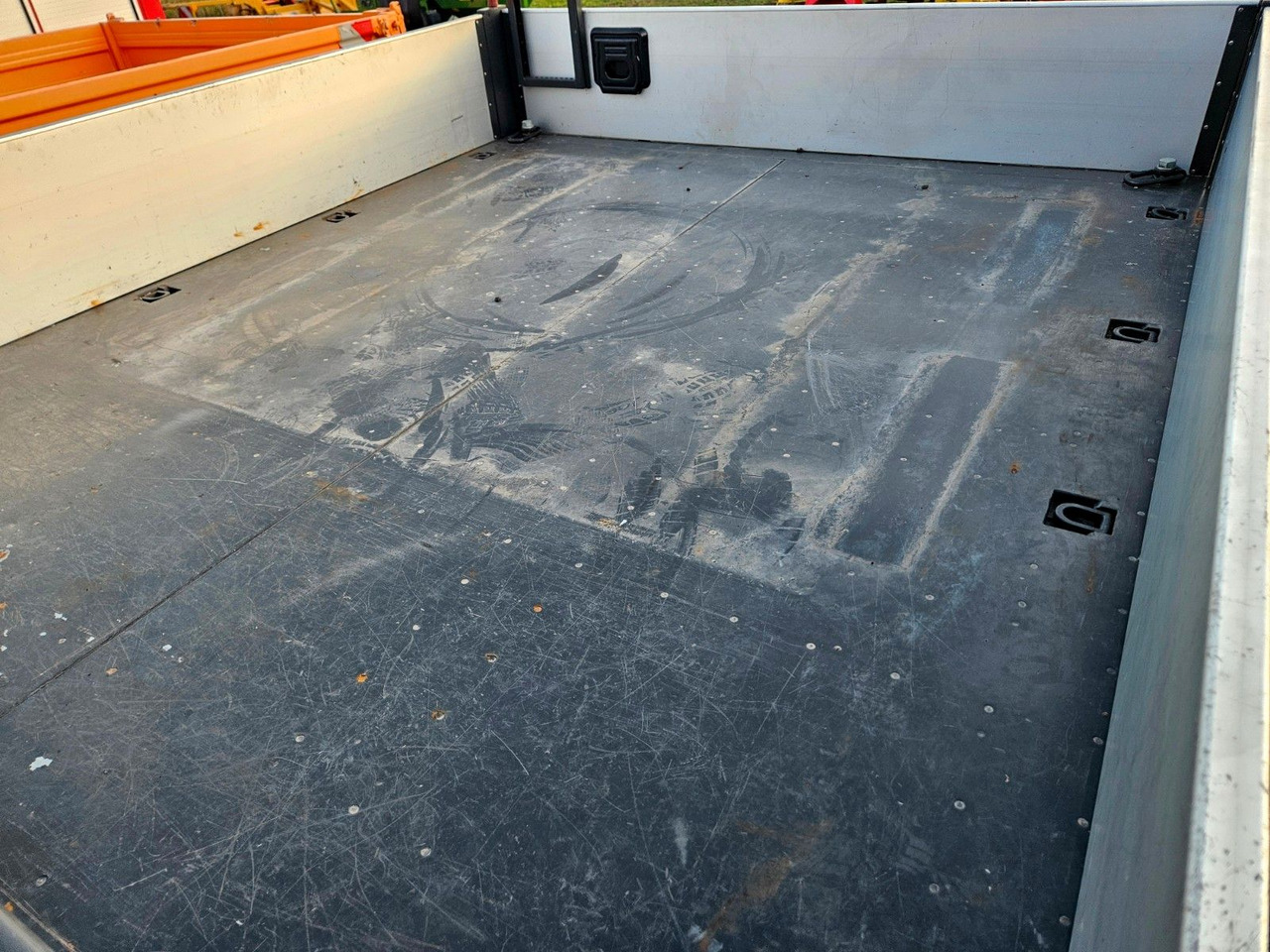 Camion benne Unimog U527 UGE Euro6 VarioPilot Hydrostat: photos 25 Camion benne Unimog U527 UGE Euro6 VarioPilot Hydrostat: photos 25