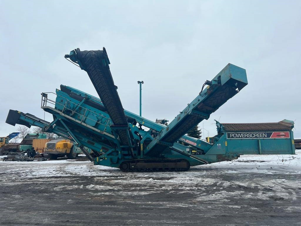 Crible PowerScreen Chieftain 2100 X: photos 7 Crible PowerScreen Chieftain 2100 X: photos 7