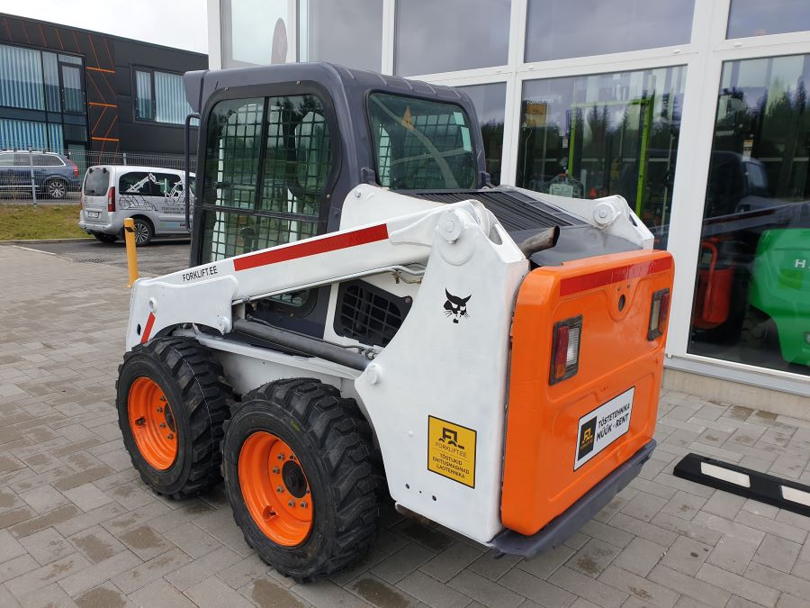 BOBCAT Bobcat S450 - Mini chargeuse: photos 3 BOBCAT Bobcat S450 - Mini chargeuse: photos 3