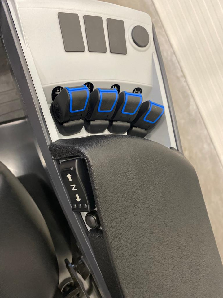 Chariot élévateur à gaz HC CPYD25-XH3F: photos 7 Chariot élévateur à gaz HC CPYD25-XH3F: photos 7