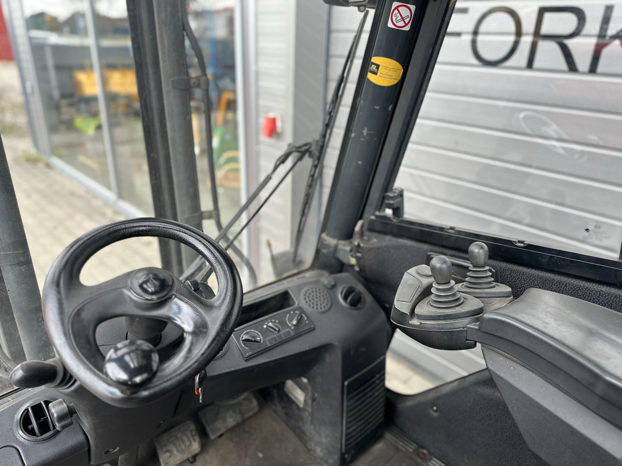 Linde H30D-01 — crédit-bail Linde H30D-01: photos 9