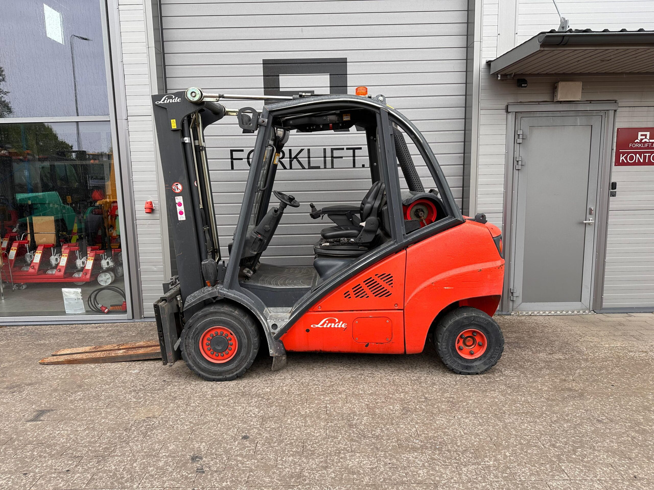 Linde H35T - Chariot élévateur à gaz: photos 2 Linde H35T - Chariot élévateur à gaz: photos 2