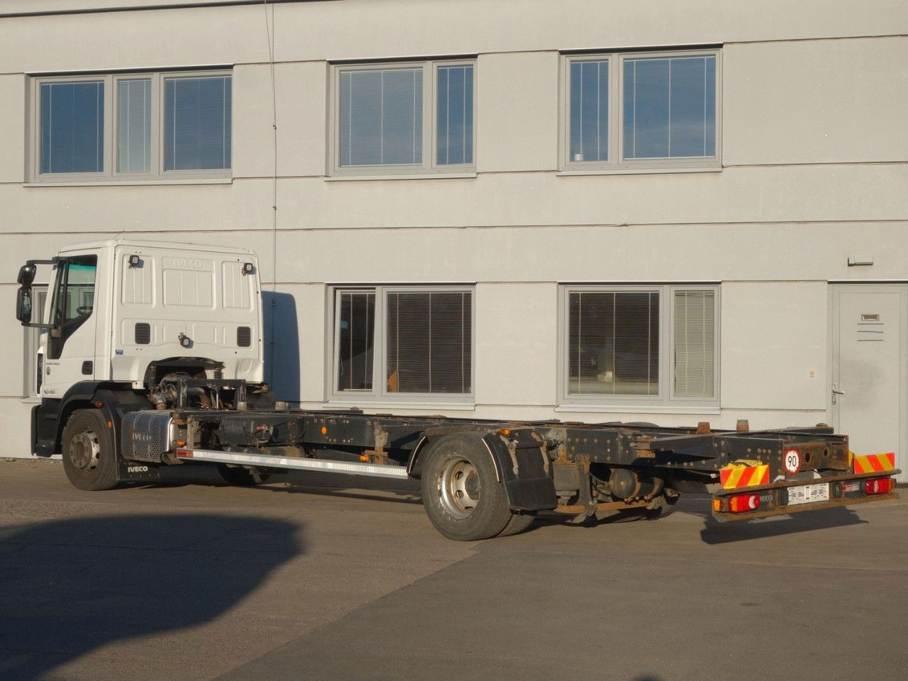 Iveco EuroCargo 150 150E 250 Wechselfahrgestel, BDFl - Camion porte-conteneur/ Caisse mobile: photos 4 Iveco EuroCargo 150 150E 250 Wechselfahrgestel, BDFl - Camion porte-conteneur/ Caisse mobile: photos 4