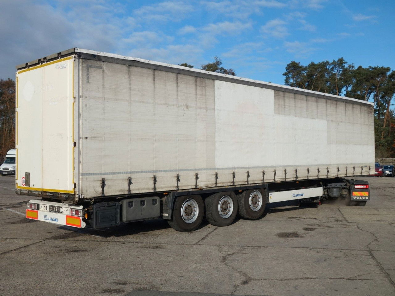 Krone SD, Standard, Liftachse - Semi-remorque rideaux coulissants: photos 3 Krone SD, Standard, Liftachse - Semi-remorque rideaux coulissants: photos 3