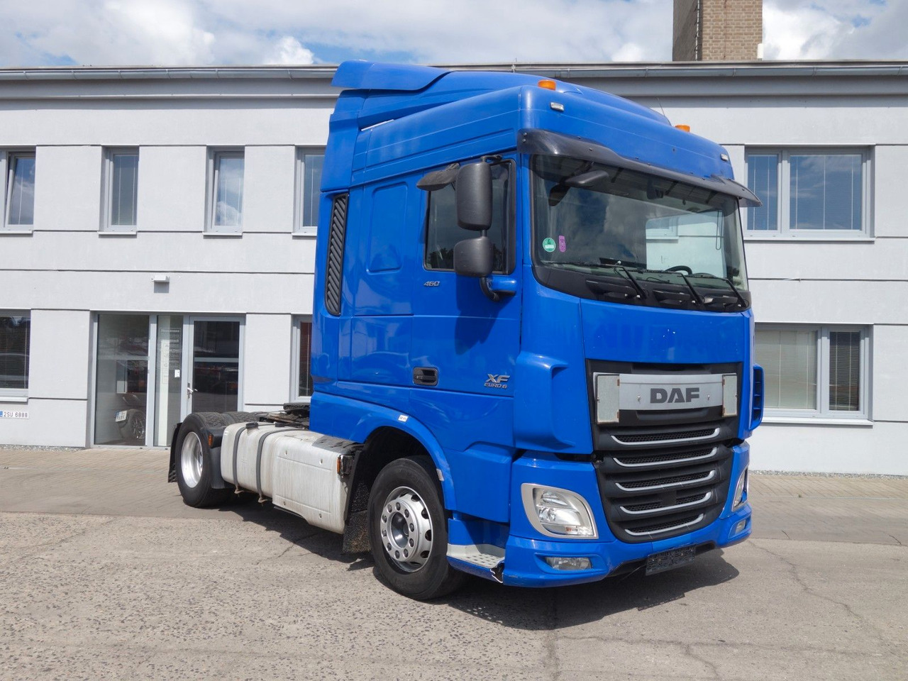 DAF XF 460 SC Standard, Standklima, 3 Stk. - Tracteur routier: photos 3 DAF XF 460 SC Standard, Standklima, 3 Stk. - Tracteur routier: photos 3