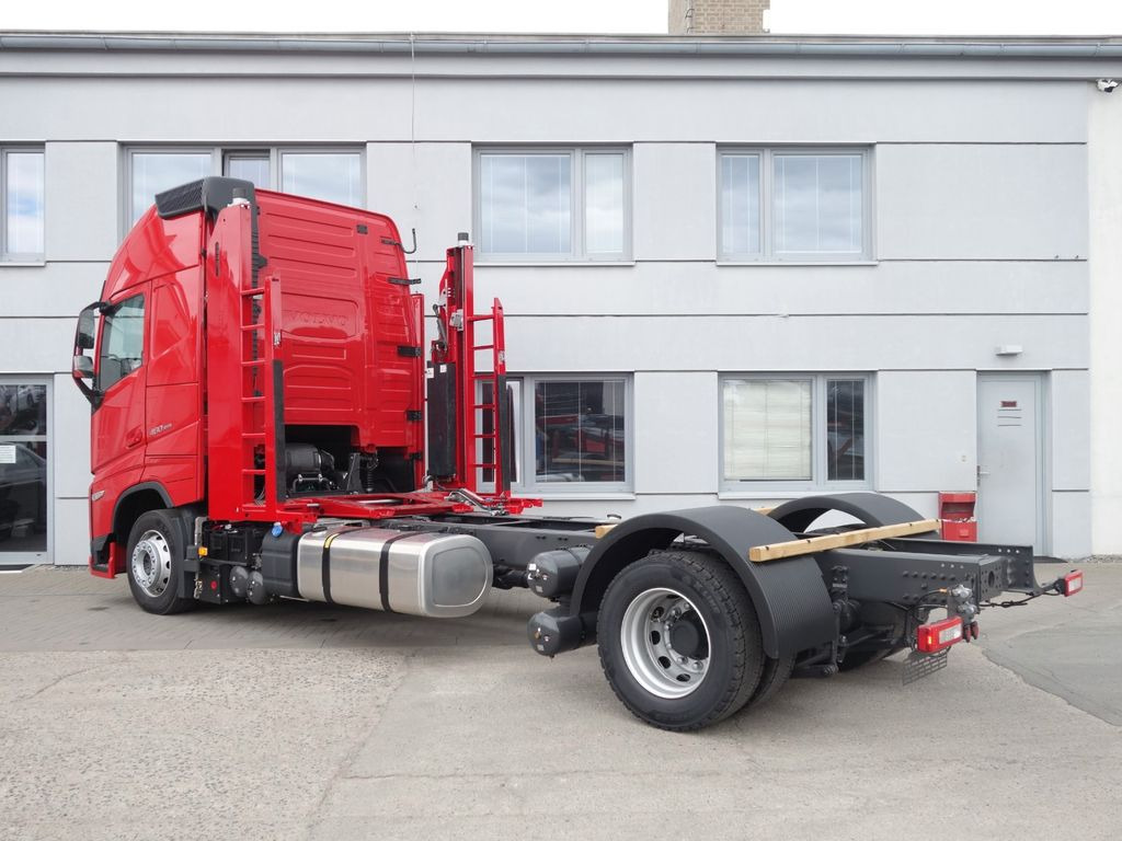 Volvo FH 13 XL 460 TC Neue fur Kassbohrer - Camion porte-voitures: photos 4 Volvo FH 13 XL 460 TC Neue fur Kassbohrer - Camion porte-voitures: photos 4
