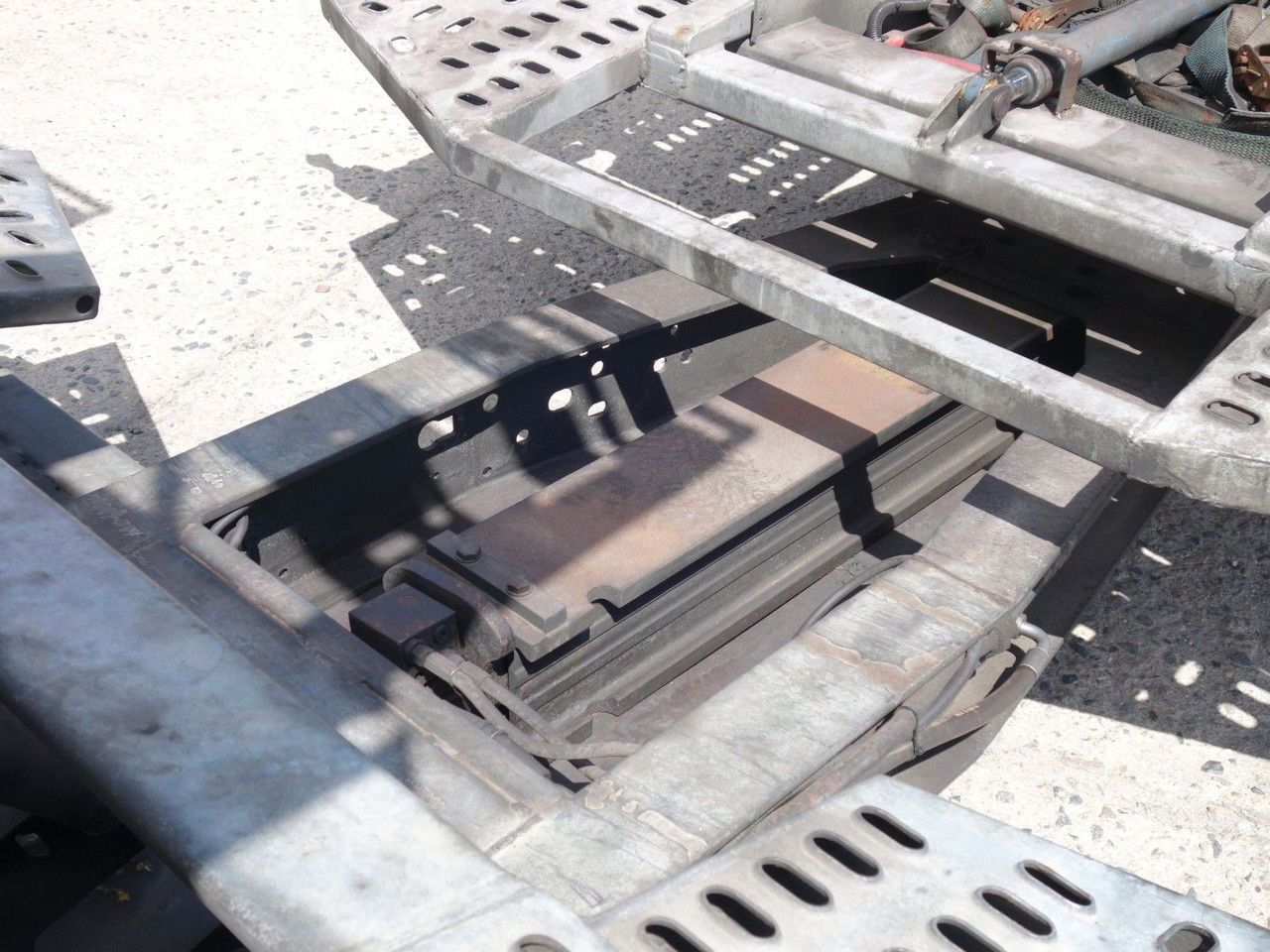 Volvo FM 460 FM13 Kässbohrer 6x2 Supertrans / Supertrans — crédit-bail Volvo FM 460 FM13 Kässbohrer 6x2 Supertrans / Supertrans: photos 7 Volvo FM 460 FM13 Kässbohrer 6x2 Supertrans / Supertrans — crédit-bail Volvo FM 460 FM13 Kässbohrer 6x2 Supertrans / Supertrans: photos 7