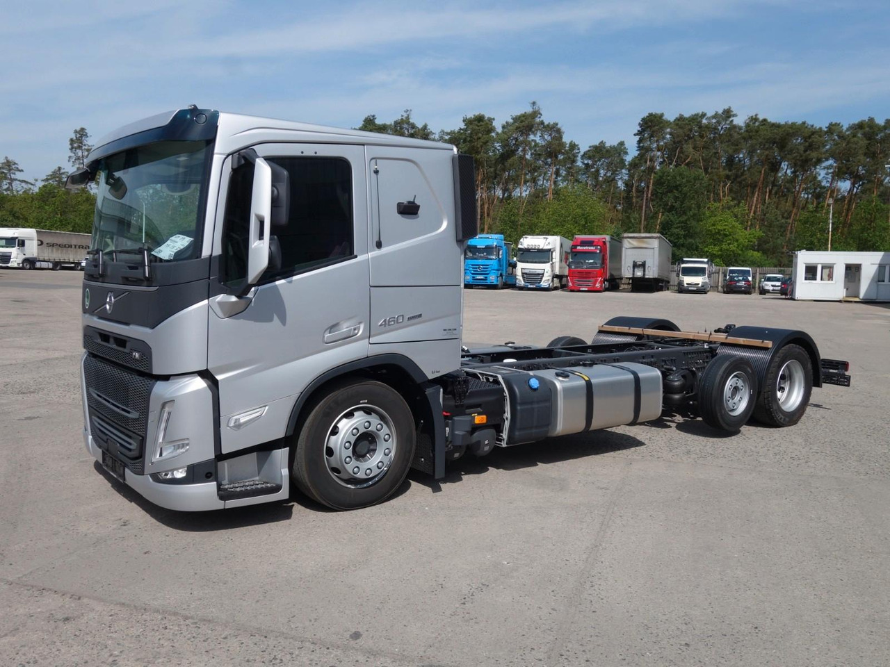 Volvo FM13 460 6x2 Neue RTO , Kassbohrer, Rolfo, Rimo - Camion porte-voitures: photos 2 Volvo FM13 460 6x2 Neue RTO , Kassbohrer, Rolfo, Rimo - Camion porte-voitures: photos 2