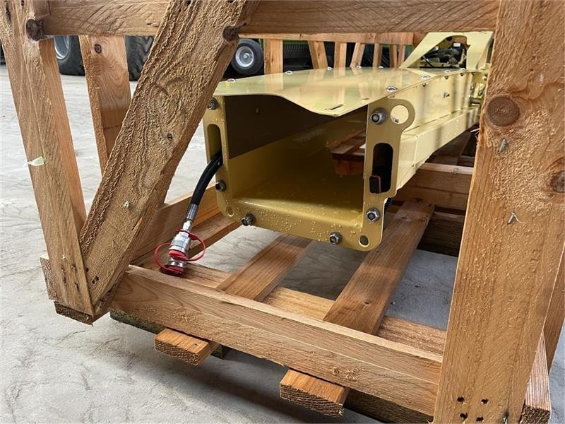 Krone BIG X - Matériel de fenaison: photos 2 Krone BIG X - Matériel de fenaison: photos 2