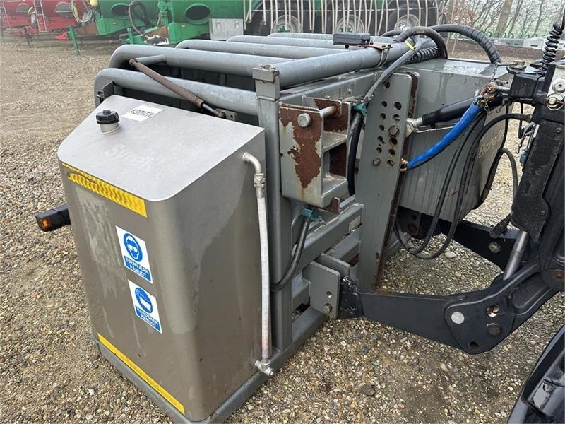 SyreN - Epandeurs: photos 4 SyreN - Epandeurs: photos 4