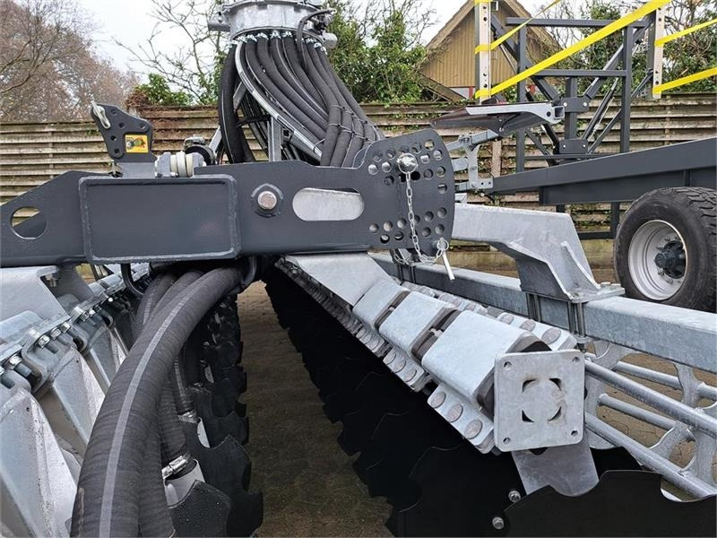 Volmer T-Rubber TRG W601 - Tonne à lisier: photos 4 Volmer T-Rubber TRG W601 - Tonne à lisier: photos 4