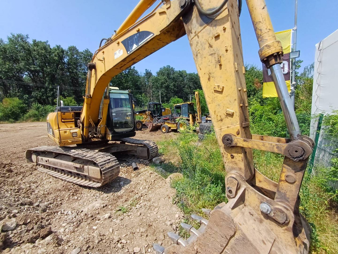 CAT 318C - Pelle sur chenille: photos 2 CAT 318C - Pelle sur chenille: photos 2