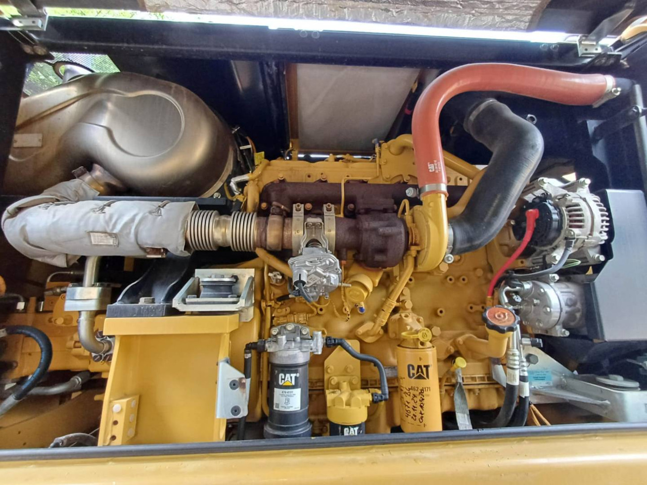 Pelle sur pneus CAT M318F: photos 7