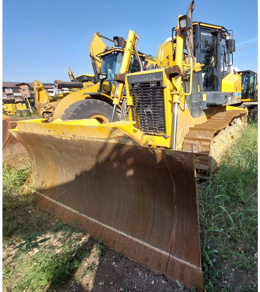 DRESSTA NORTH AMERICA TD-15M - Bulldozer: photos 1 DRESSTA NORTH AMERICA TD-15M - Bulldozer: photos 1