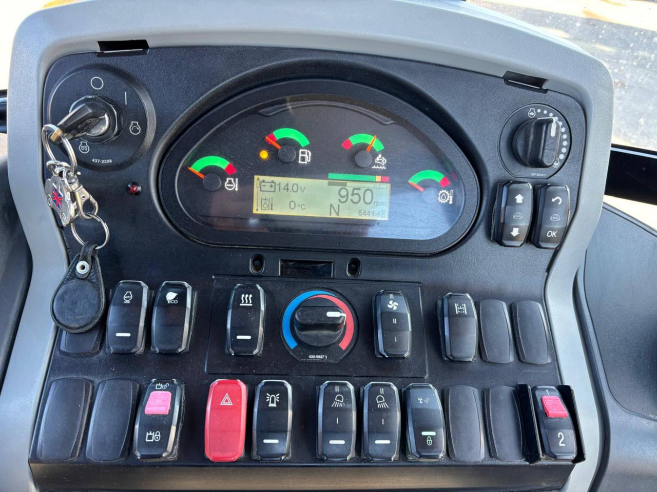 CAT 432F2 - Tractopelle: photos 5 CAT 432F2 - Tractopelle: photos 5