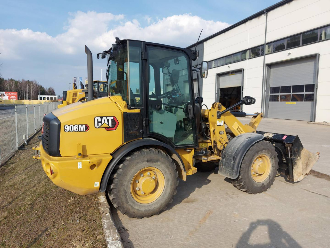 CAT 906M - Chargeuse sur pneus: photos 3 CAT 906M - Chargeuse sur pneus: photos 3