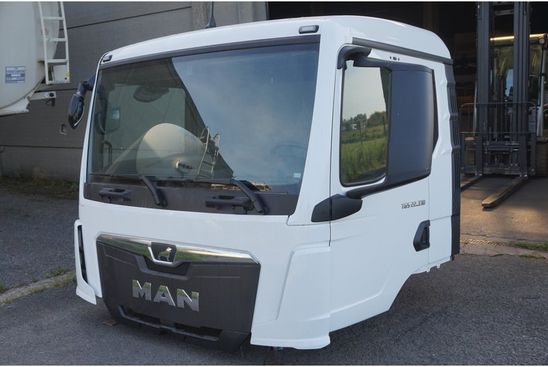 MAN TG3 NN CABINE NEW 81.60001.6003 - Cabine et intérieur pour Camion: photos 3 MAN TG3 NN CABINE NEW 81.60001.6003 - Cabine et intérieur pour Camion: photos 3