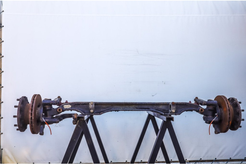 MAN VO-09-01 - Essieu avant pour Camion: photos 1 MAN VO-09-01 - Essieu avant pour Camion: photos 1