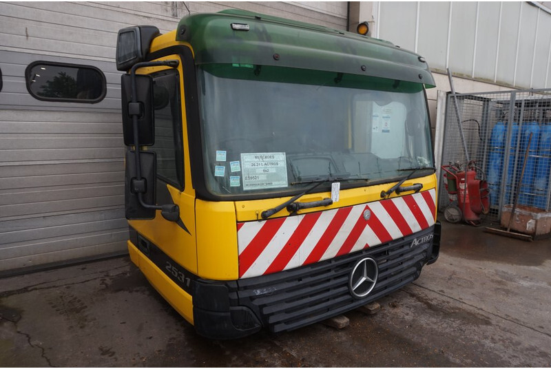 Mercedes-Benz ACTROS F07 MP1 RECHTS STUUR 748214V678262 - Cabine et intérieur pour Camion: photos 2 Mercedes-Benz ACTROS F07 MP1 RECHTS STUUR 748214V678262 - Cabine et intérieur pour Camion: photos 2