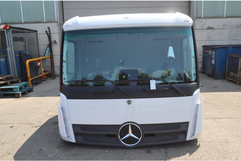 Mercedes-Benz AROCS M-CAB CLASSICSPACE 2.3M - Cabine et intérieur pour Camion: photos 1 Mercedes-Benz AROCS M-CAB CLASSICSPACE 2.3M - Cabine et intérieur pour Camion: photos 1