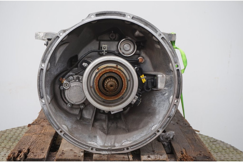 Mercedes-Benz G211-12KL MP4 + VOITH OM471 - Boîte de vitesse pour Camion: photos 2 Mercedes-Benz G211-12KL MP4 + VOITH OM471 - Boîte de vitesse pour Camion: photos 2