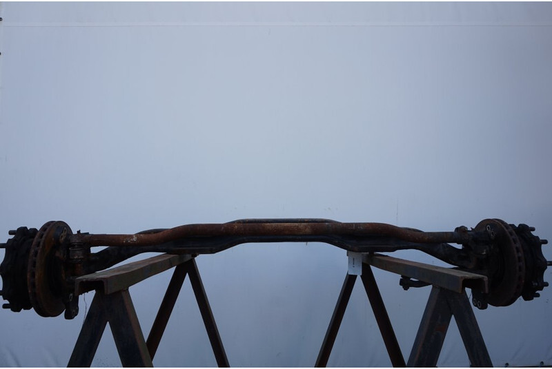 Mercedes-Benz VL4/54DC-8 - Essieu avant pour Camion: photos 1 Mercedes-Benz VL4/54DC-8 - Essieu avant pour Camion: photos 1