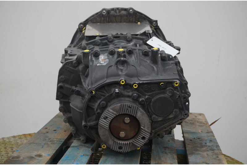 ZF 12AS2130TDM12 - Boîte de vitesse pour Camion: photos 4 ZF 12AS2130TDM12 - Boîte de vitesse pour Camion: photos 4