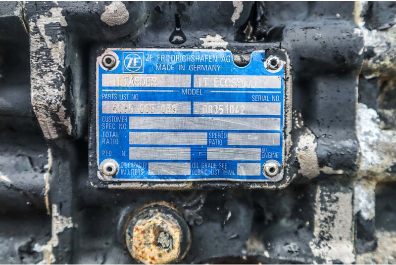 ZF 16S2221TO+INT 81.32003-6675 - Boîte de vitesse pour Camion: photos 5 ZF 16S2221TO+INT 81.32003-6675 - Boîte de vitesse pour Camion: photos 5