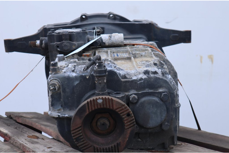 ZF S6-36 - Boîte de vitesse pour Camion: photos 4 ZF S6-36 - Boîte de vitesse pour Camion: photos 4