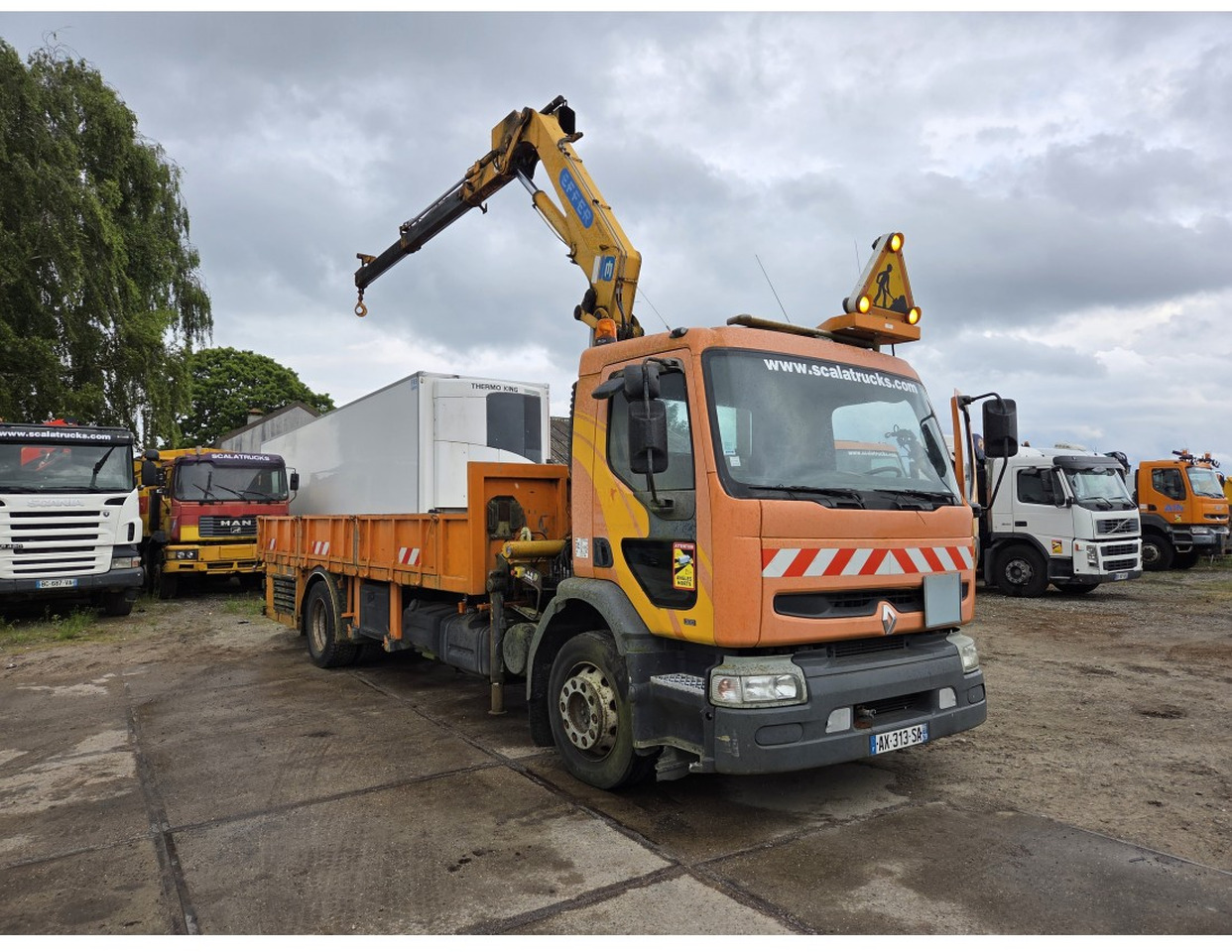 Renault Premium 300 MECHANICAL PUMP OPEN BOX COMPRESSOR CRANE EFFER 140/2S - Autre matériel: photos 5 Renault Premium 300 MECHANICAL PUMP OPEN BOX COMPRESSOR CRANE EFFER 140/2S - Autre matériel: photos 5