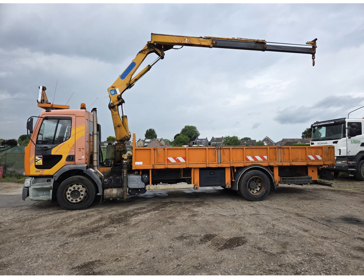 Renault Premium 300 MECHANICAL PUMP OPEN BOX COMPRESSOR CRANE EFFER 140/2S - Autre matériel: photos 3 Renault Premium 300 MECHANICAL PUMP OPEN BOX COMPRESSOR CRANE EFFER 140/2S - Autre matériel: photos 3