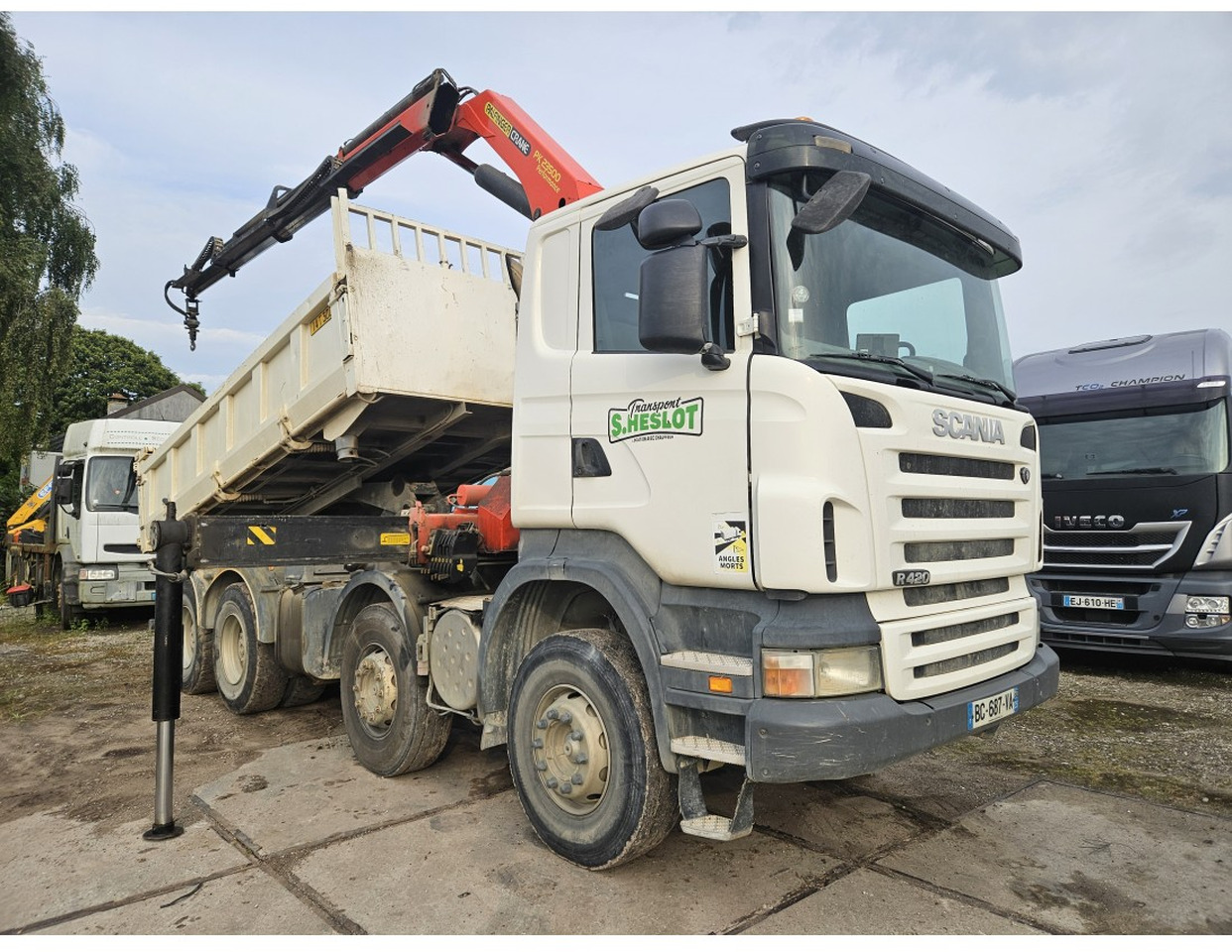Scania R420 8x4 Tipper Crane Palfinger 23500 - Camion benne, Camion grue: photos 3 Scania R420 8x4 Tipper Crane Palfinger 23500 - Camion benne, Camion grue: photos 3