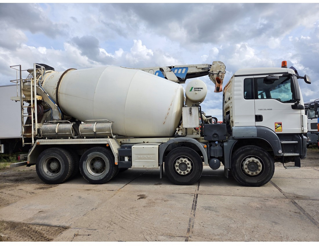 TGS 35.400 8X4 Concrete Mixer Stetter Euro 6 Steelsuspension - Camion malaxeur: photos 4 TGS 35.400 8X4 Concrete Mixer Stetter Euro 6 Steelsuspension - Camion malaxeur: photos 4